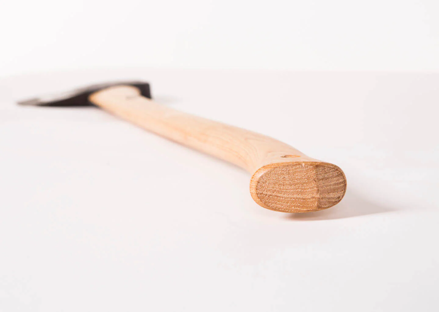 Gränsfors American Felling Axe 81cm Curved Handle - Image 6