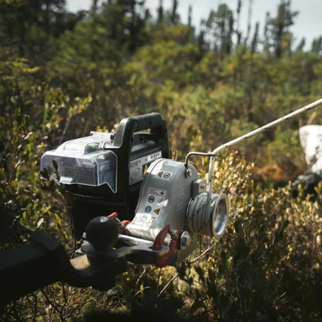 PCW3000-Li-A 80/82 V Battery Powered Pulling Winch Accessorized Package - Image 8